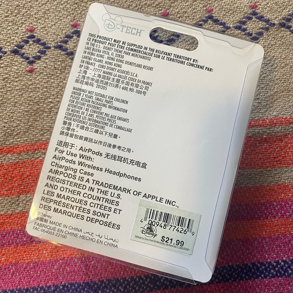 ❕NWT❕Minnie Mouse Headphone Case - Picture 2 of 3